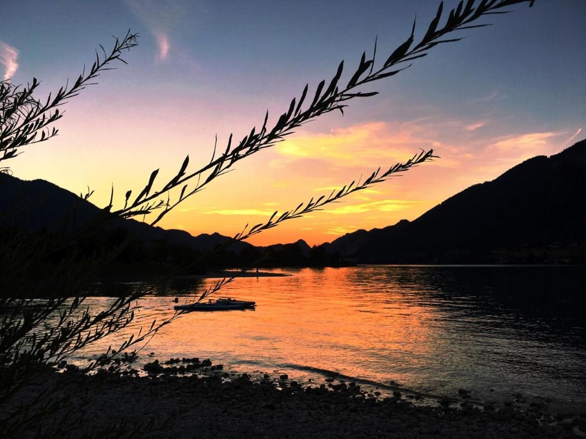 Apartment Sunset Am Wolfgangsee Strobl Exterior photo